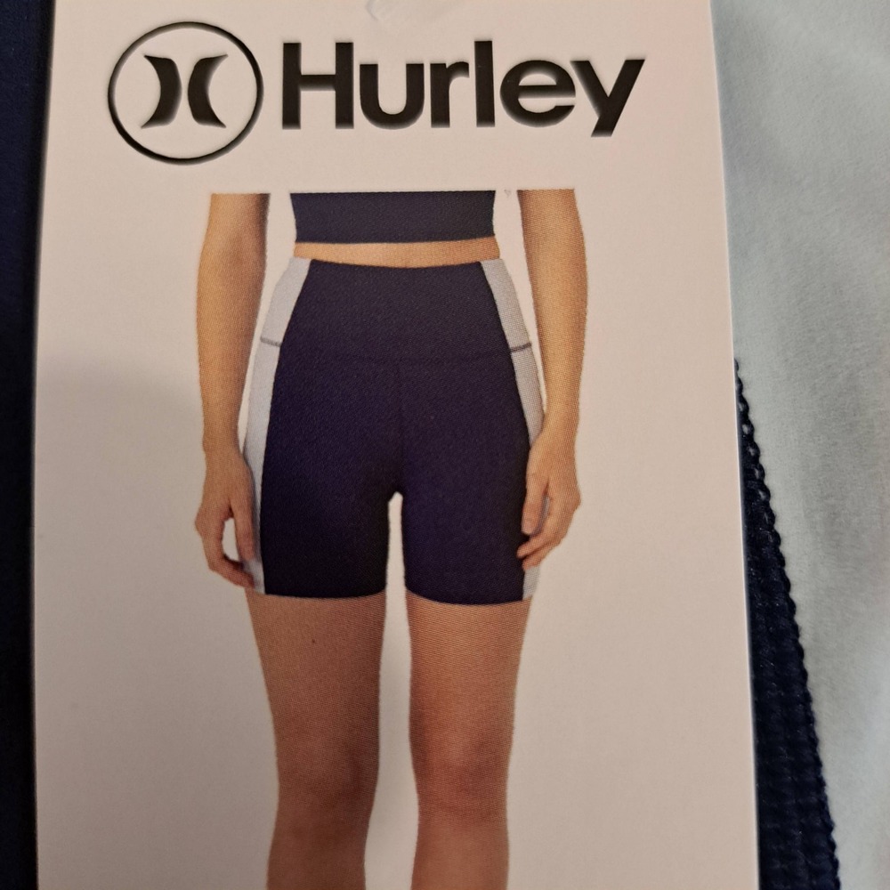 Hurley Womens Bike Shorts M Navy NWT Colorblock High Rise 1856-252